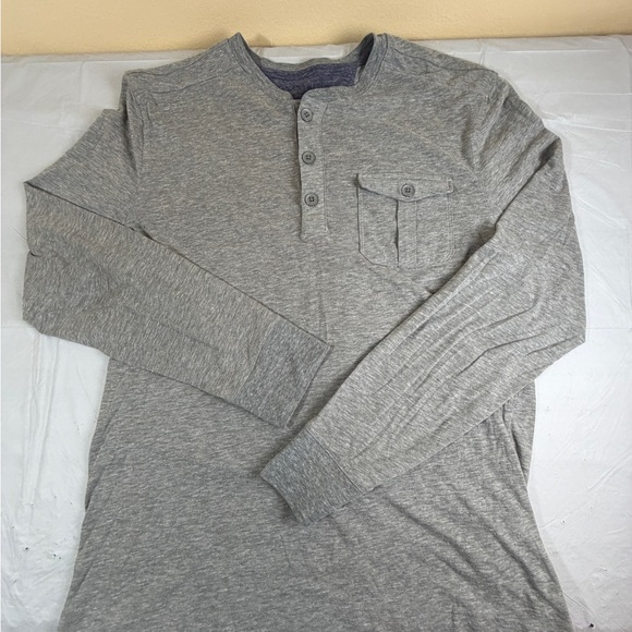 Banana Republic Gray Long Sleeve Henley Shirt - Picture 2 of 7